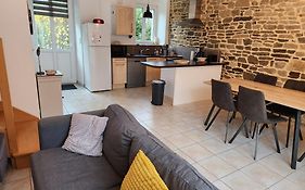 Maison Jullouville au calme